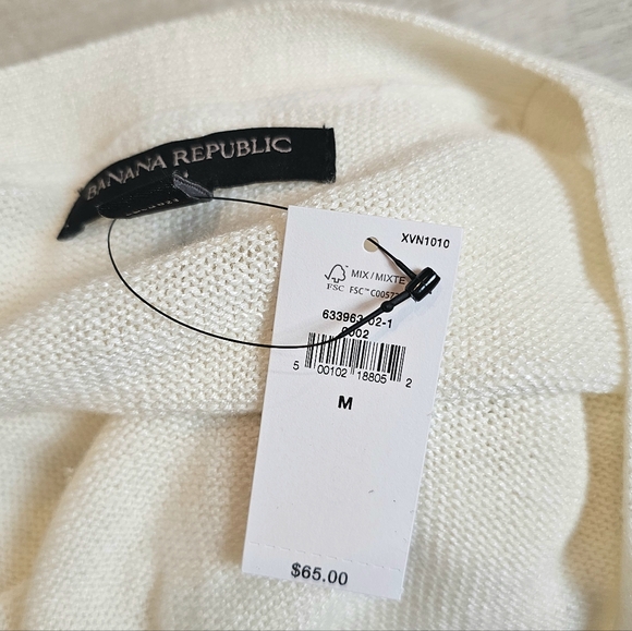 NWT Banana Republic Wide-Trim Sweater Tank - Picture 4 of 5